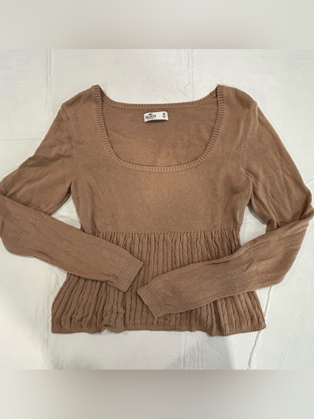 Hollister Scoop Neck Long-Sleeve Knit Babydoll Sweater in Taupe Brown